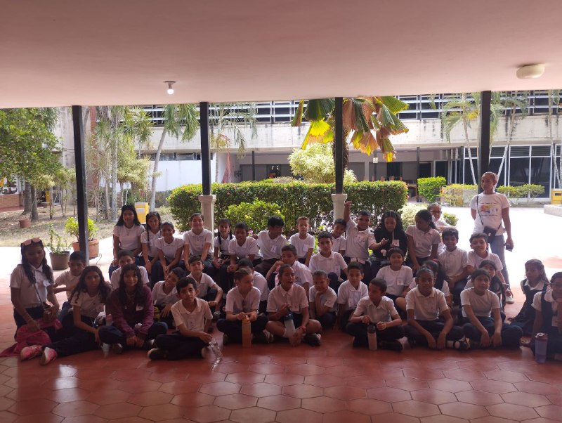 Plan de Masificación Rutas Científicas del Programa Nacional Semilleros Científicos atiende a la Escuela Tovar y Tovar en la Fundación CIEPE