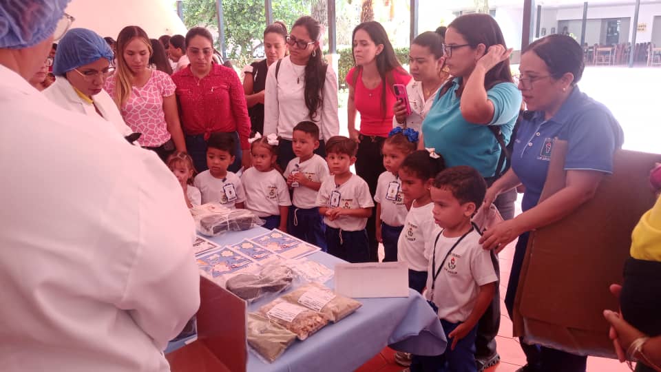 Prescolar del Complejo Educativo "Los Angeles" Visita a la Fundación CIEPE con Programa Nacional Semilleros Científicos