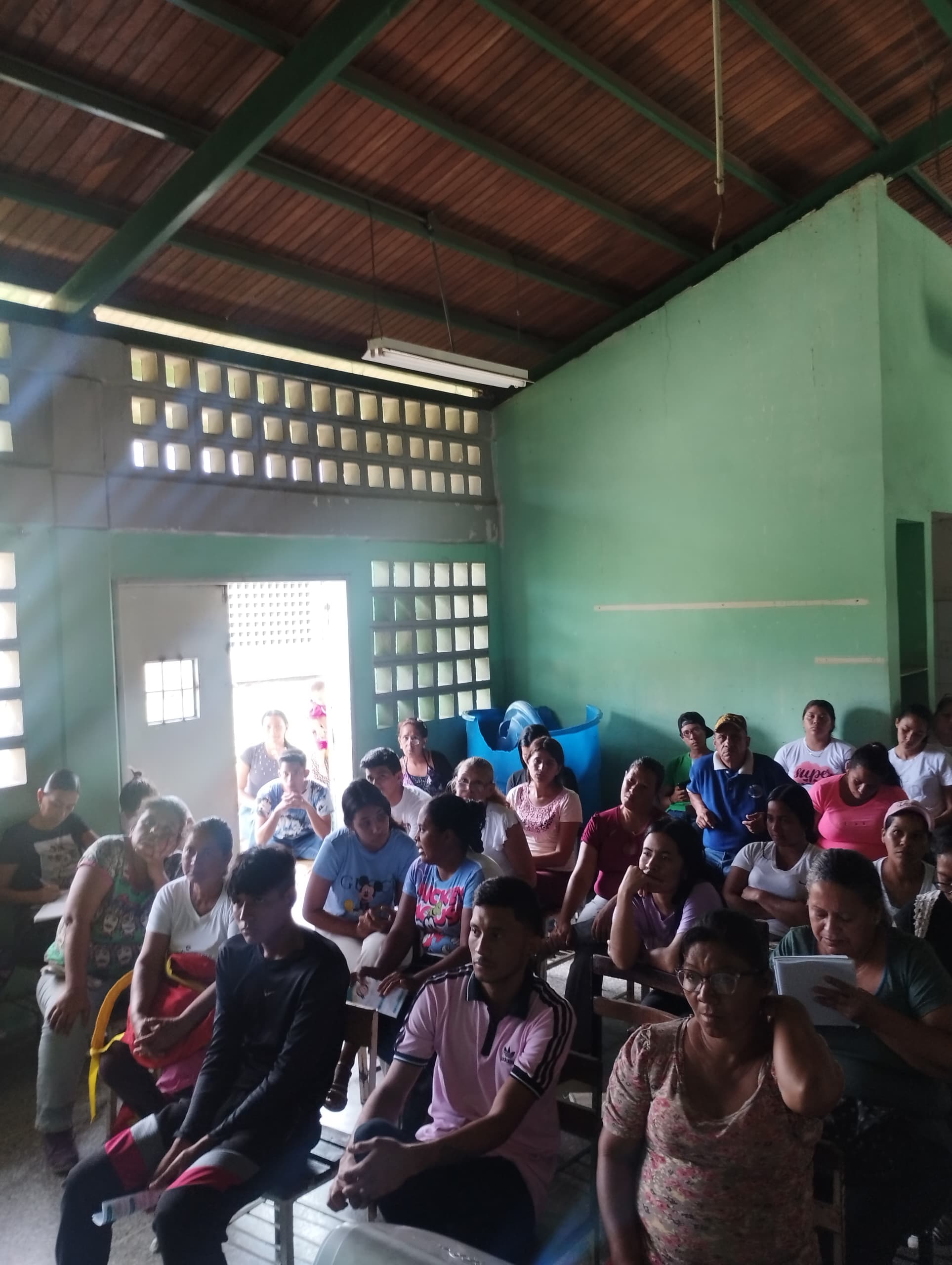 La Fundación CIEPE  imparte conocimientos a las comunidades organizadas del Yaracuy.