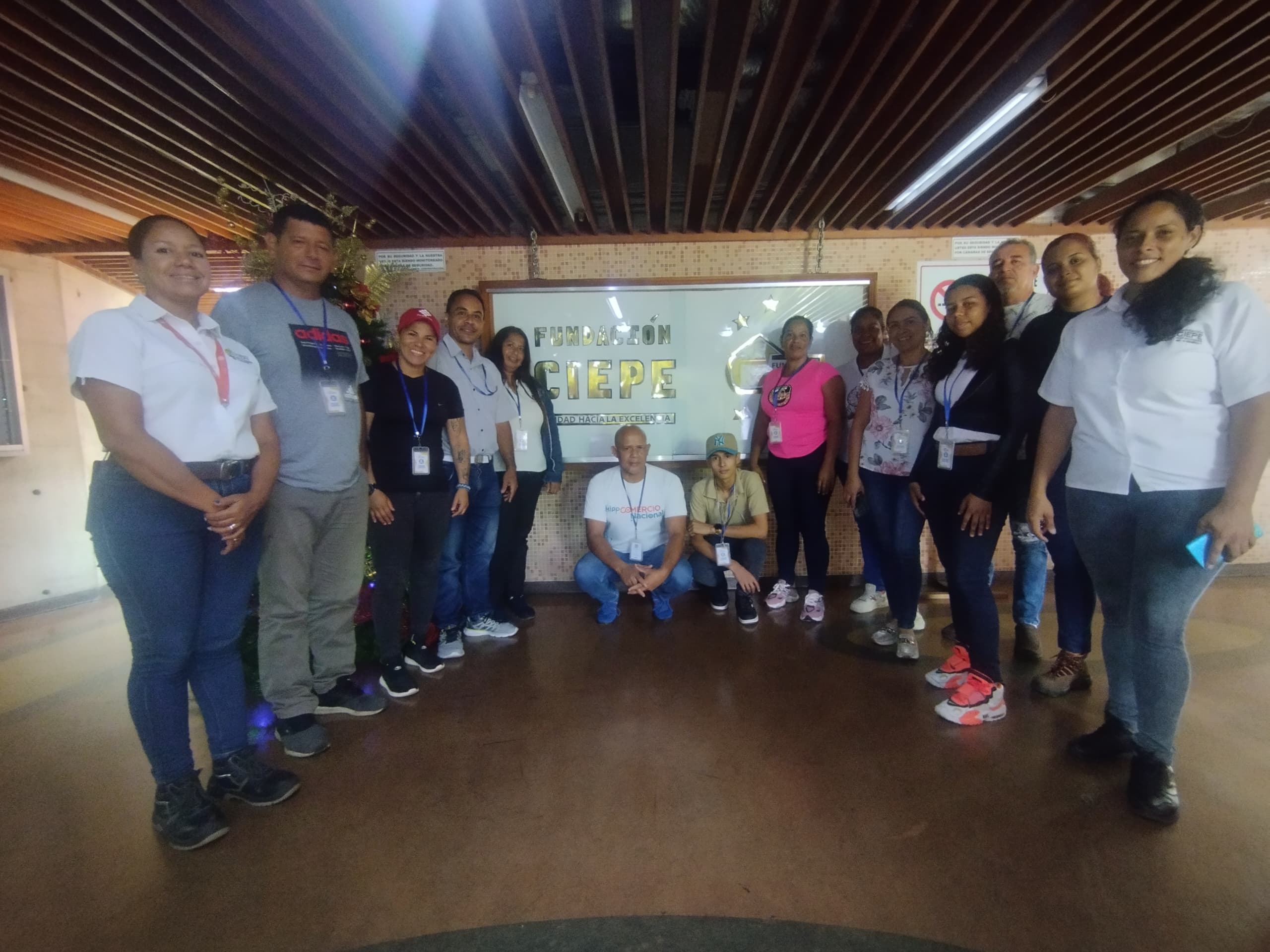 Fundación CIEPE capacita a productores agrícolas de la región a través del taller "Selección y entrenamiento de un panel analítico para catación de Aguacate".