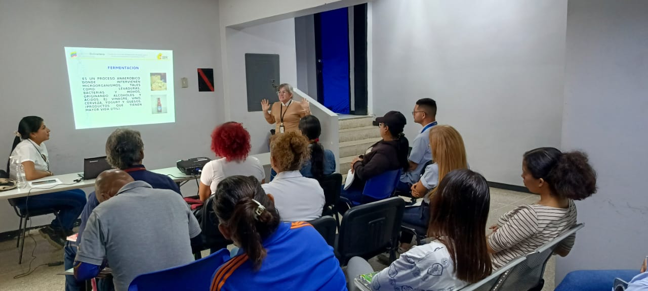 Fundación CIEPE capacita a personal de CANTV en Manipulación Higiénica de los Alimentos.
