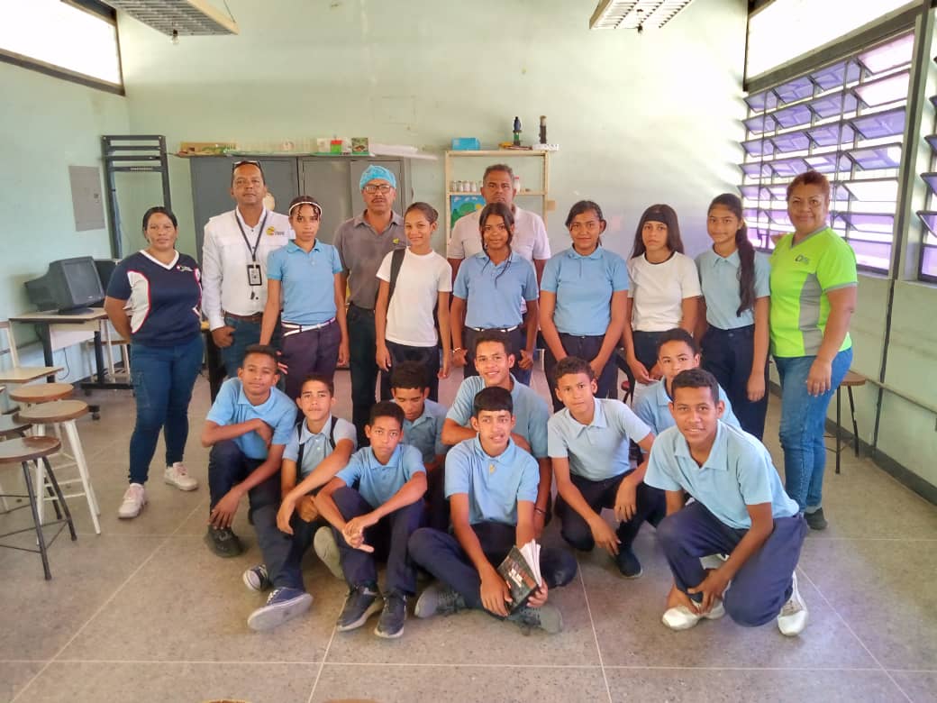 Fundación CIEPE fomenta la Ciencia en estudiantes de media general a través de las Rutas Científicas del Programa Nacional de Semilleros Científicos