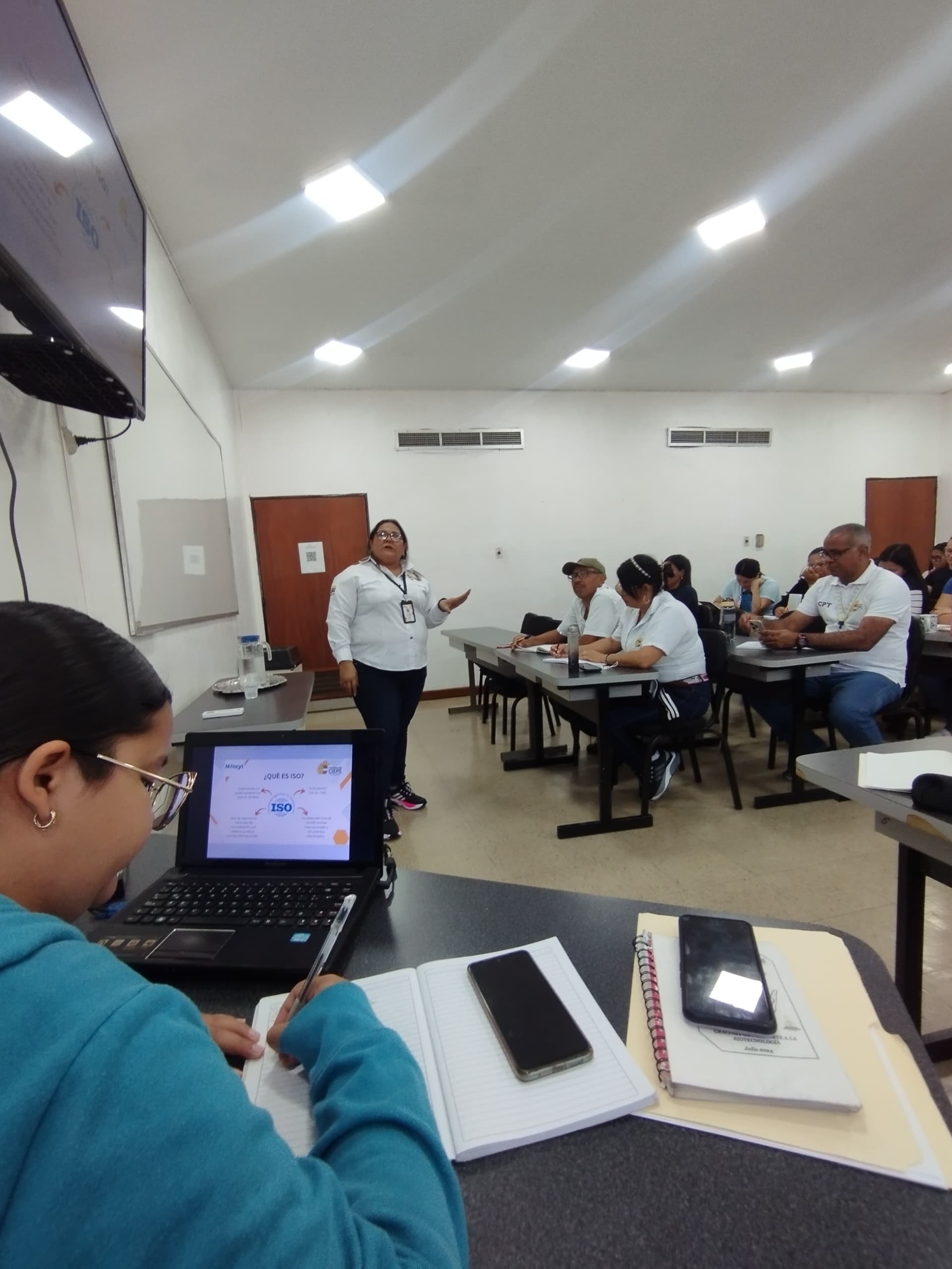 La Fundación CIEPE forma al personal con curso teórico- práctico de la Norma ISO 9001:2015 Sistema de Gestión de Calidad - Requisitos.