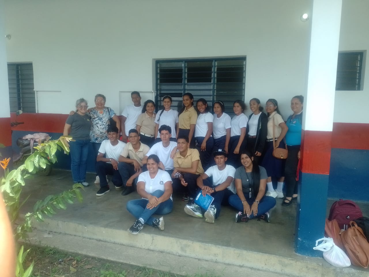La Fundación CIEPE capacitó a la comunidad y estudiantes del Municipio Bolivar con el curso Manipulación Higiénica de los Alimentos