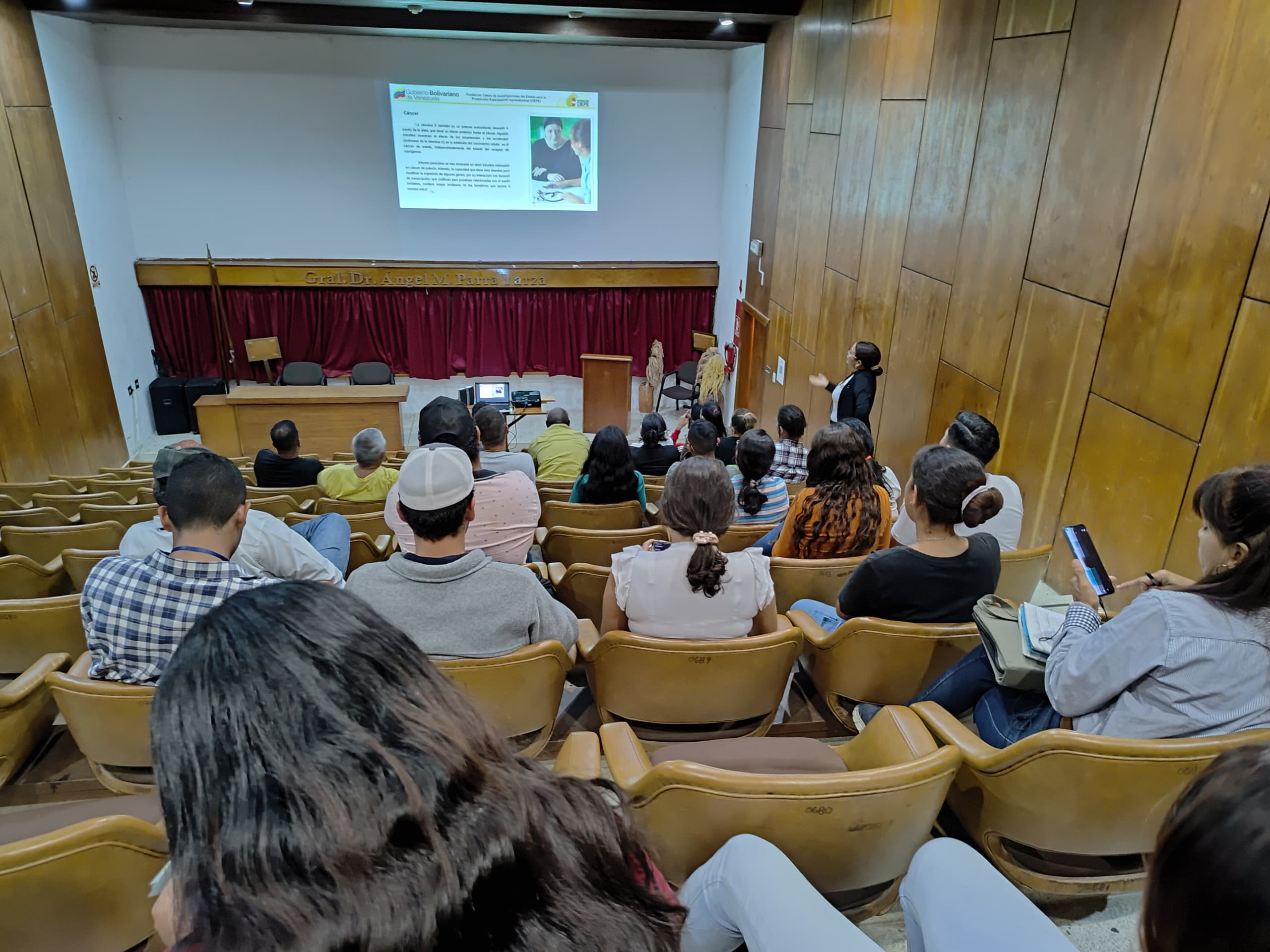La Fundación CIEPE realizó Conversatorio sobre "Poder Antioxidante de las Frutas y Hortalizas"