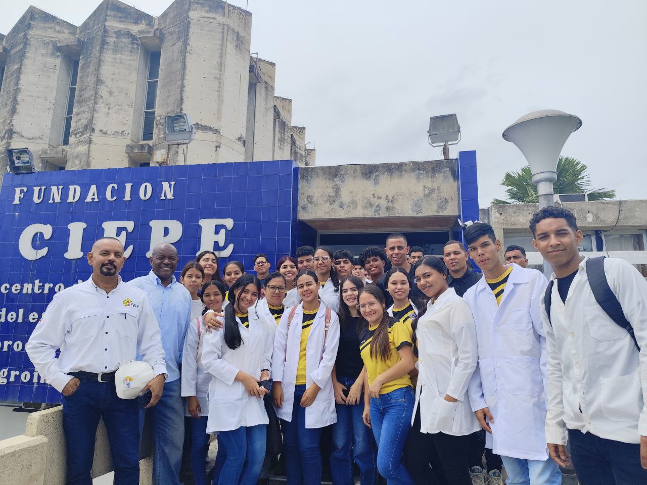 Estudiantes de la UPTYAB son recibidos con Visita Guiada por la Coordinación Técnica de Procesos Agroindustriales en la Fundación CIEPE