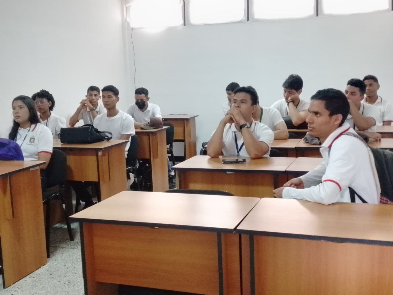 Fundación CIEPE recibe Estudiantes de la UNEFA mediante Visita Guiada