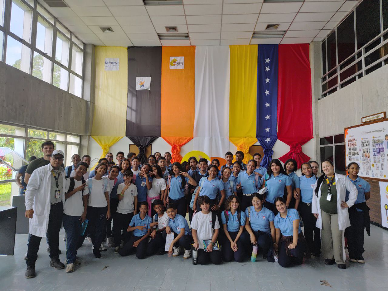 Fundación CIEPE recibe a estudiantes de San Felipe para la masificación de la ciencia con el Programa de Semilleros Científico.